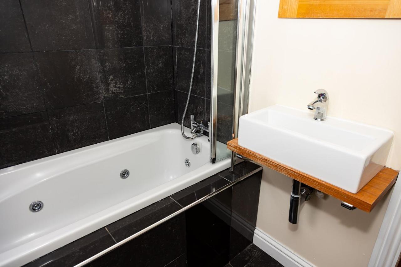 Jarrow Alexander Apartments South Shields מראה חיצוני תמונה